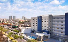 Fairfield Inn & Suites By Marriott Tijuana